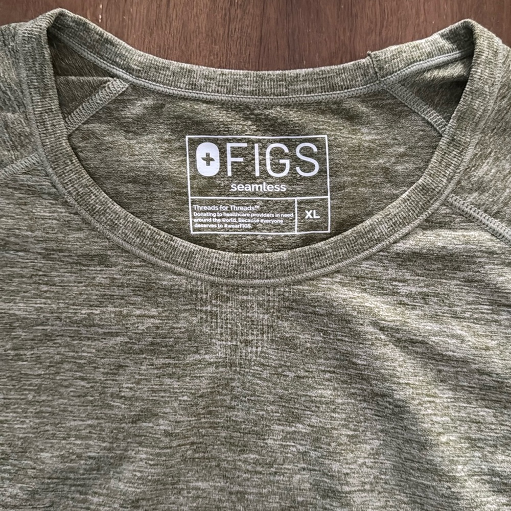 FIGS women's dark olive salta performance underscrub
